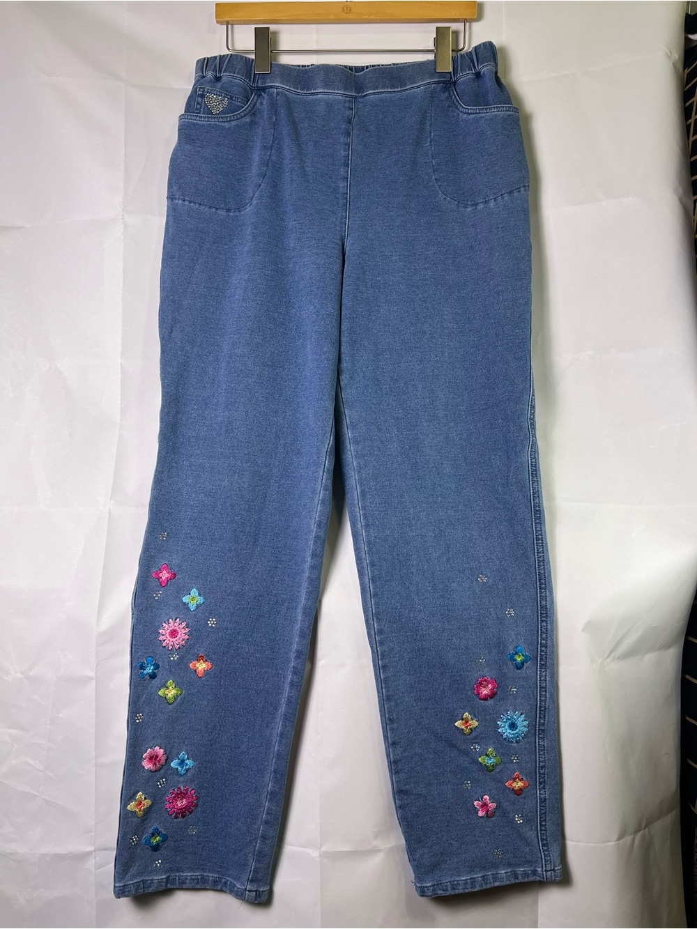 Straight-Leg Women's Jeans with Colorful Floral Embroidery - Blue -Boho Festive